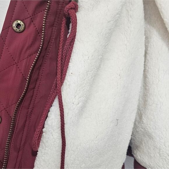 Eden Society Quilted Jacket with Sherpa Lining, Red, Size Small NWOT - Picture 6 of 9